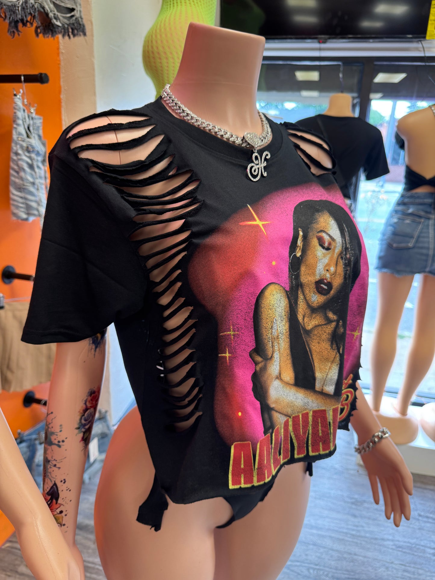 Custom Aaliyah Graphic & Thong