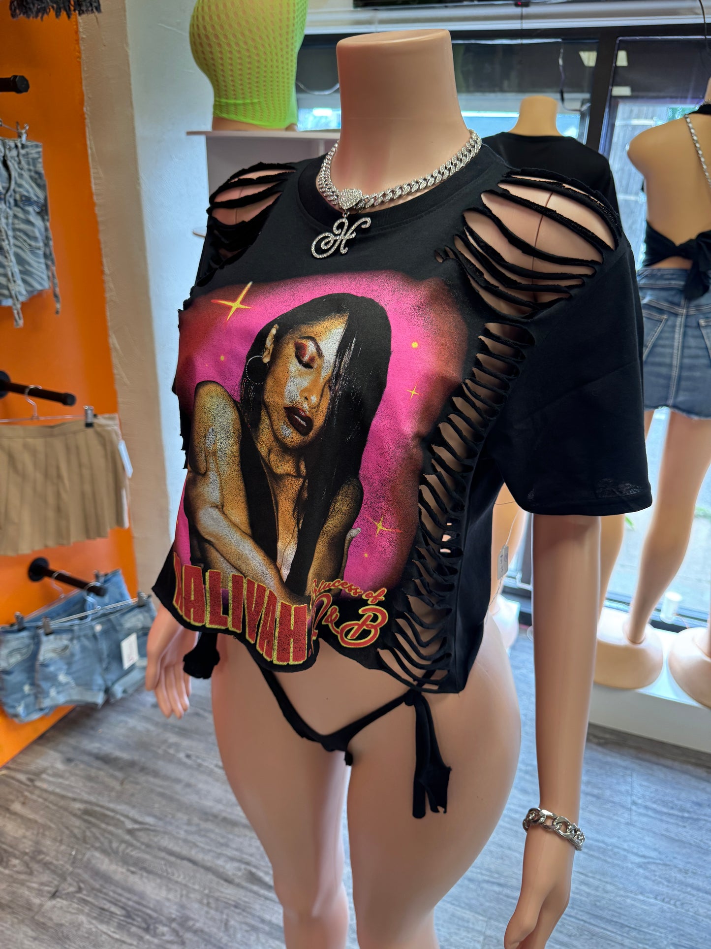 Custom Aaliyah Graphic & Thong