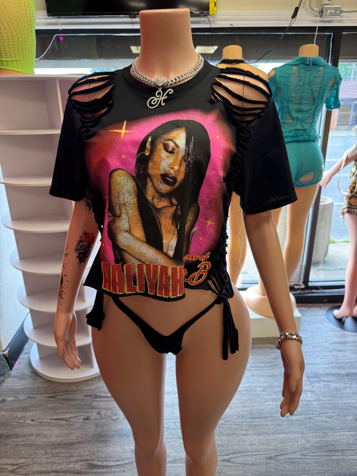 Custom Aaliyah Graphic & Thong