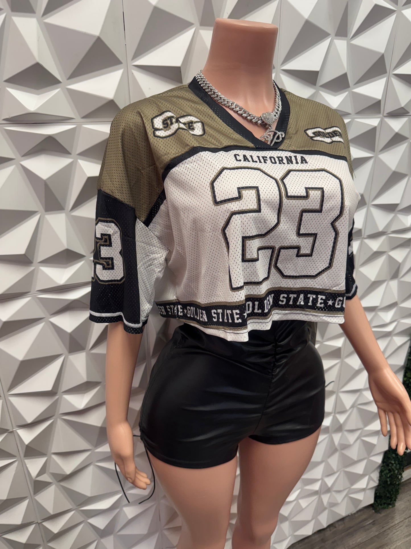 Crop Golden State Jersey Graphic